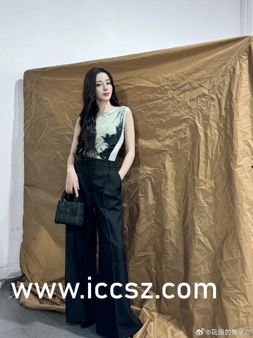 热巴最新娱乐爆料消息,娱乐爆料揭秘她的最新生活点滴